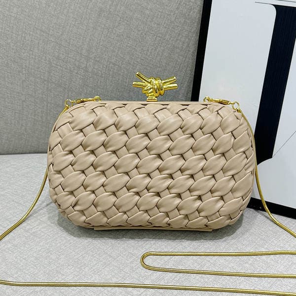 Women's Evening Banquet Bag Hand-Woven Clutch Versatile Shoulder Bag With Chain Strap New 2025 Fashion