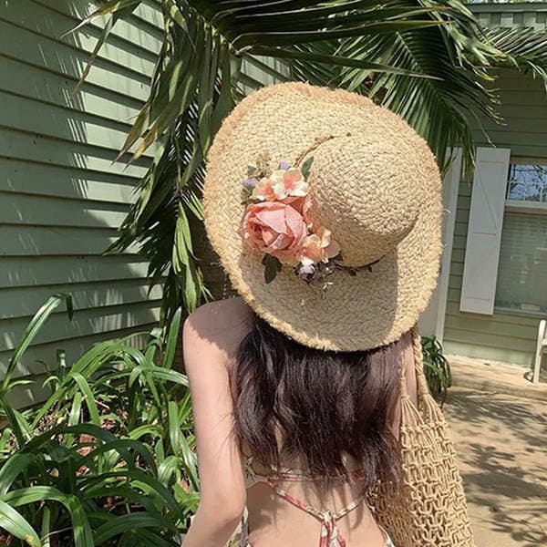 Hand-Woven Flower Raffia Straw Hat For Women, Summer French Wide Brim Sun Protection Hat For Beach Vacation