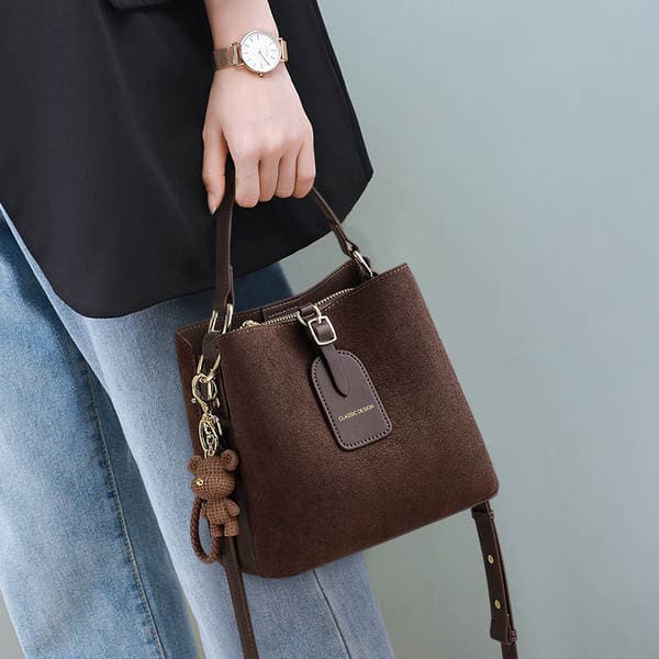 Women's Handbags 2026 New Arrival Genuine Leather Large Capacity Bucket Bag Fashion Commuter Shoulder Crossbody Bag