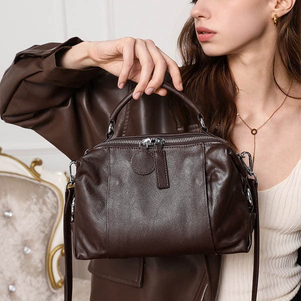 European And American Niche Bags 2025 New Arrival, First Layer Cowhide Boston Shoulder Bag, Versatile Retro Style Crossbody Bag