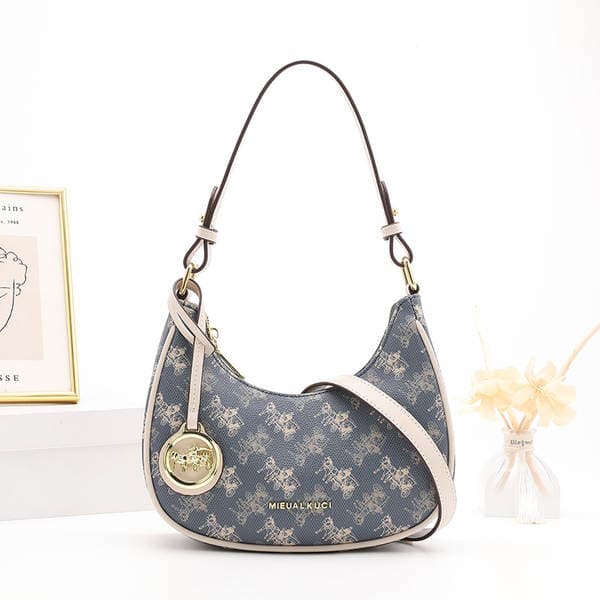 Women's New Autumn/Winter Underarm Bag Single Shoulder Baguette Bag Versatile Crossbody Dumpling Bag Niche Half-Moon Bag