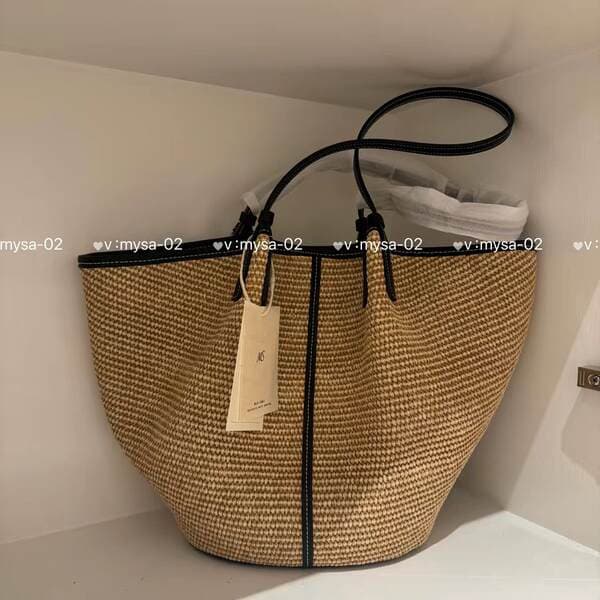 Spring/Summer New Arrival Niche Design Large Capacity Beach Tote Bag Woven Shoulder Bag Straw Vacation Bag For Women