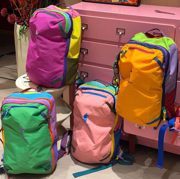 Popoglow Dopamine Contrast Color 28L Backpack Large Capacity Hiking Bag