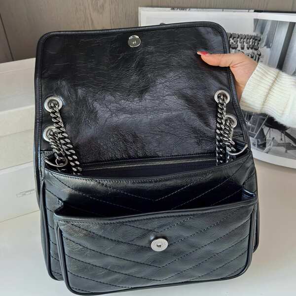 Original Oil Wax Cowhide NIKI Chain Crossbody Bag - Black, Silver, Gold (Small 22cm, Medium 28cm) - Milky White, Dark Grey, Elephant Grain