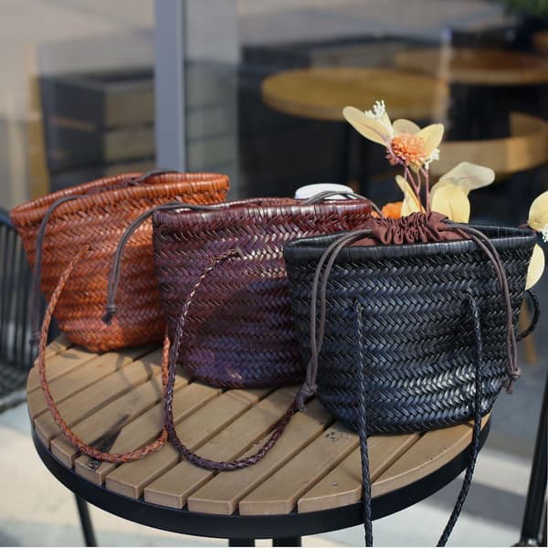 Spring/Summer Top Grain Cowhide Hand-Woven Bag, French Style Genuine Leather Basket Bag, Vintage Leather Shoulder Bag For Women, Ins Style