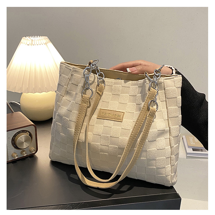 2026 New Trend Large Capacity Shoulder Bag - Fashionable Underarm Tote Bag - Thumbnail 3