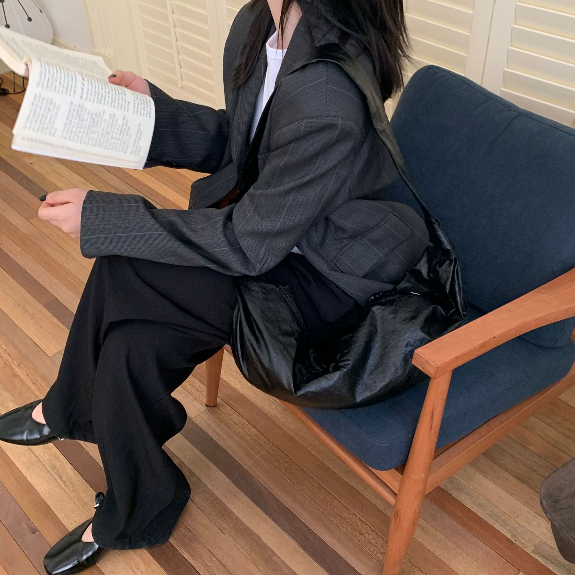 韩版新款单肩斜挎饺子包pu软皮通勤女包大容量高级感简约小众包包 - Thumbnail 4