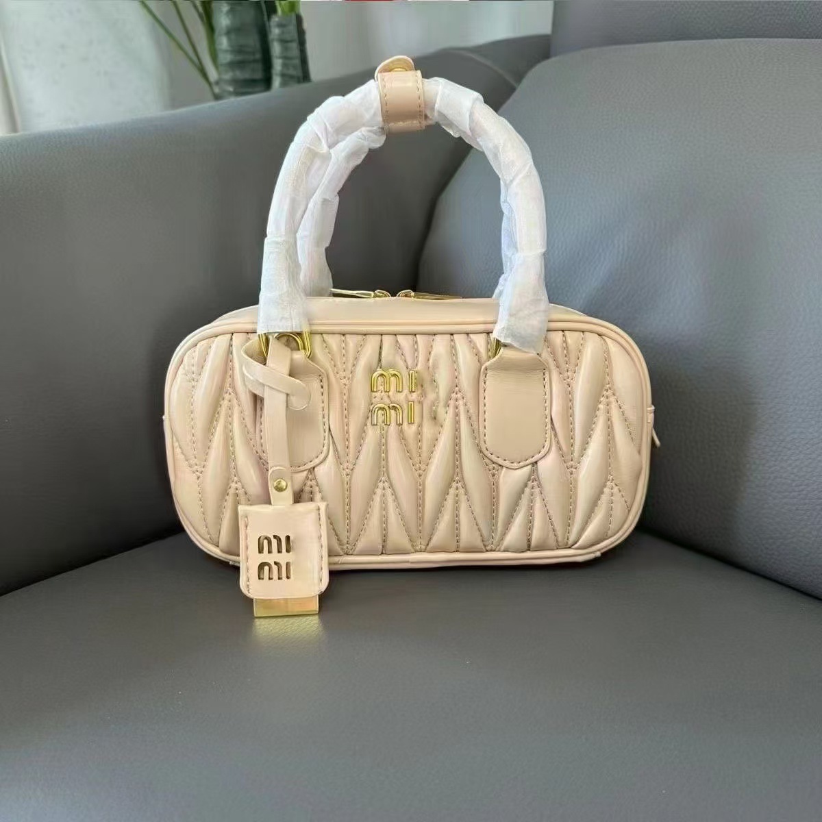 Vintage Niche Lambskin Bowling Bag Boston Style Fashionable Leather Shoulder Handbag - Thumbnail 3