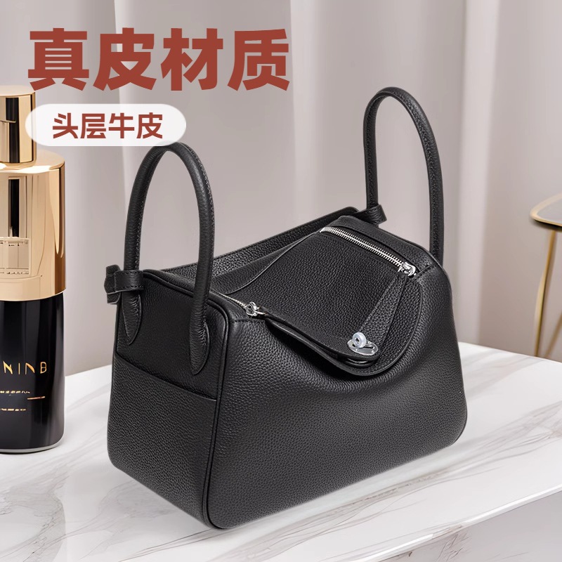 Cowhide Shoulder Bag for Daily Use