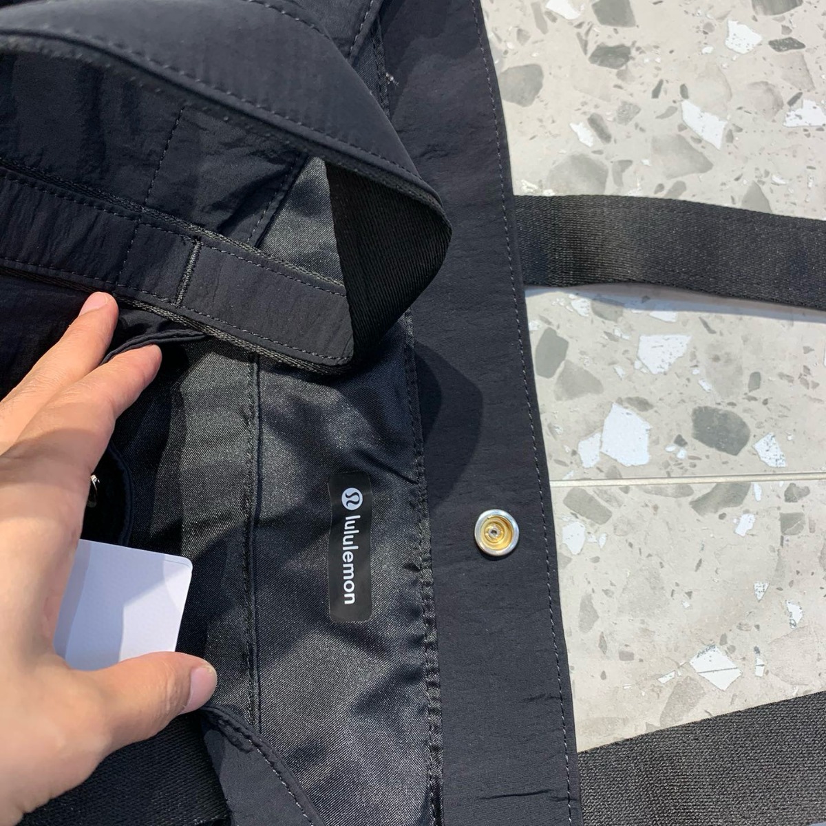 Lululemon Style Daily Multi-Pocket Waterproof Canvas Tote Bag - 20L Large Capacity Yoga Bag - Thumbnail 4