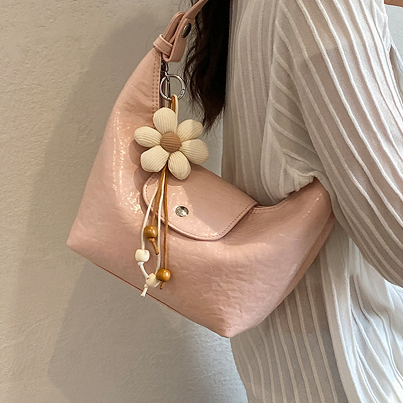 Luxury Oil Wax Leather Underarm Bag 2025 New Fashion Crescent Crossbody Bag - Thumbnail 4