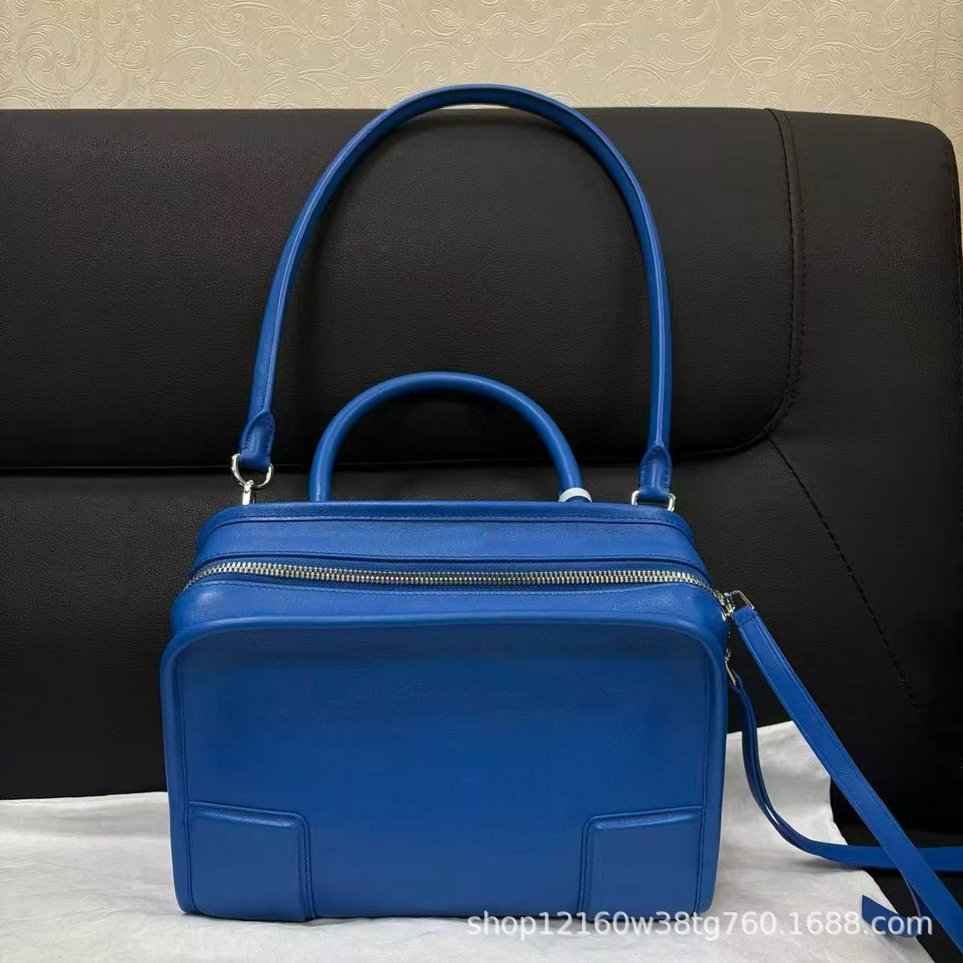 2026 New Arrival Color-Block Suede Doctor Bag - Designer Niche Handbag for Commuting & Casual Use - Thumbnail 8