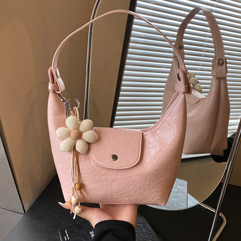 Luxury Oil Wax Leather Underarm Bag 2025 New Fashion Crescent Crossbody Bag - Thumbnail 2