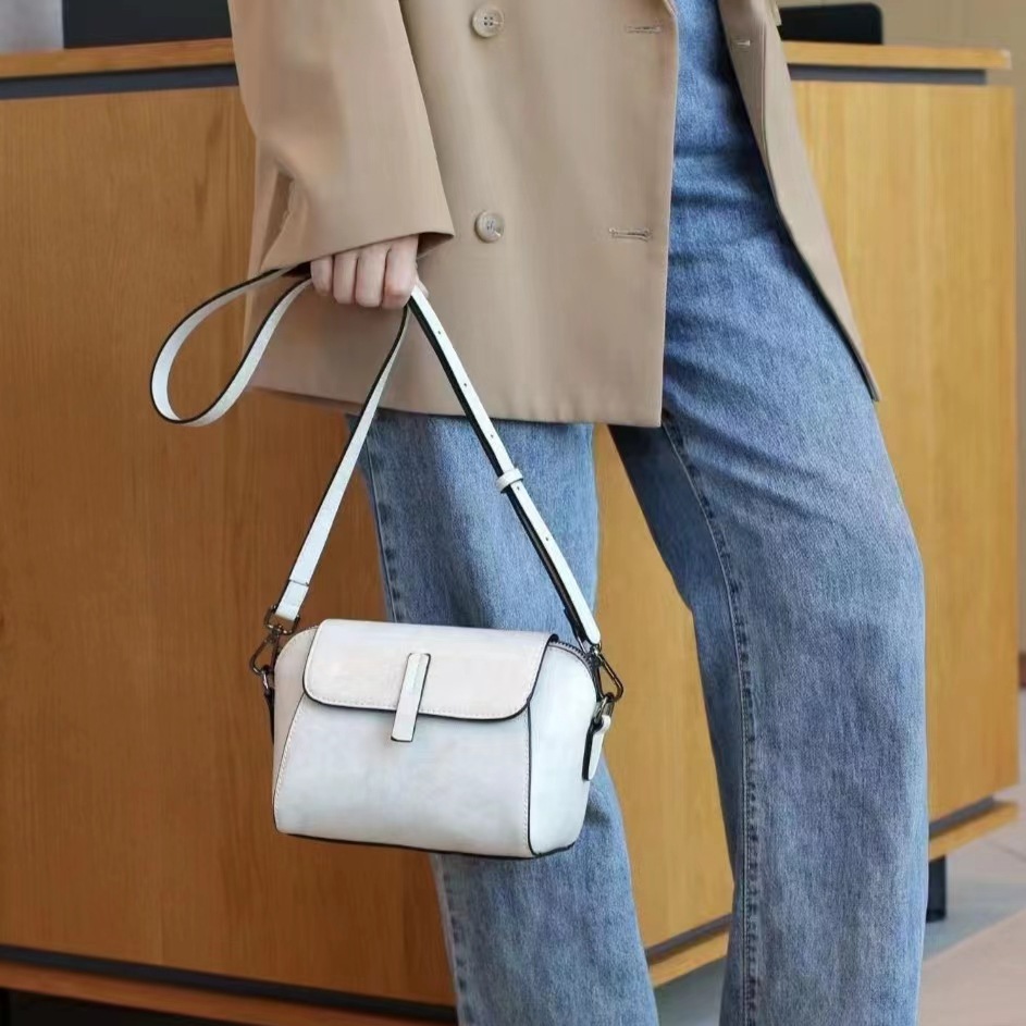 Premium Genuine Leather Vintage Small Bag - Trendy Ins Style Cowhide Shoulder & Crossbody Bag - Thumbnail 6