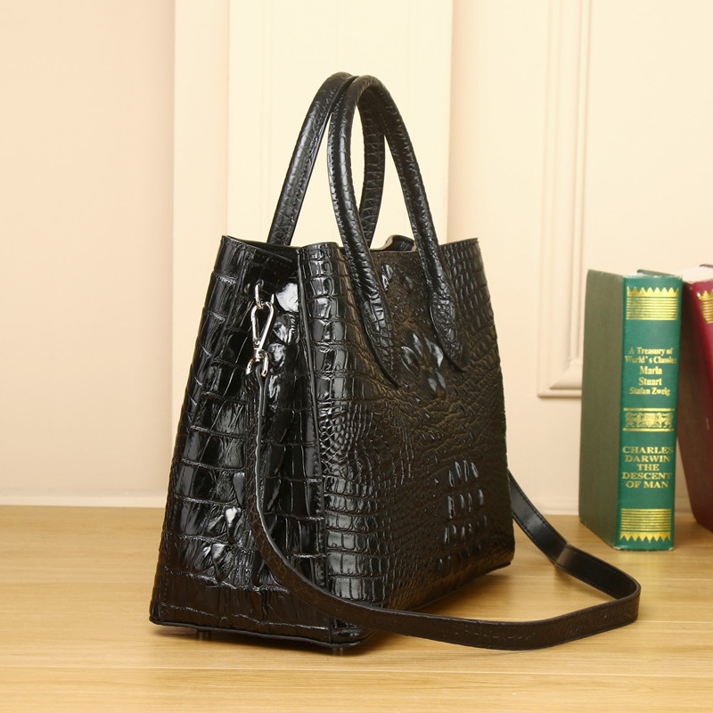 New Genuine Leather Women's Handbag - Large Capacity Crocodile Pattern Party & Business Messenger Bag - Thumbnail 2