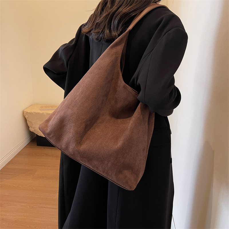 Vintage Matte Suede Women's Shoulder Bag Large Capacity Autumn/Winter Versatile Commuter Hobo Bag - Thumbnail 2