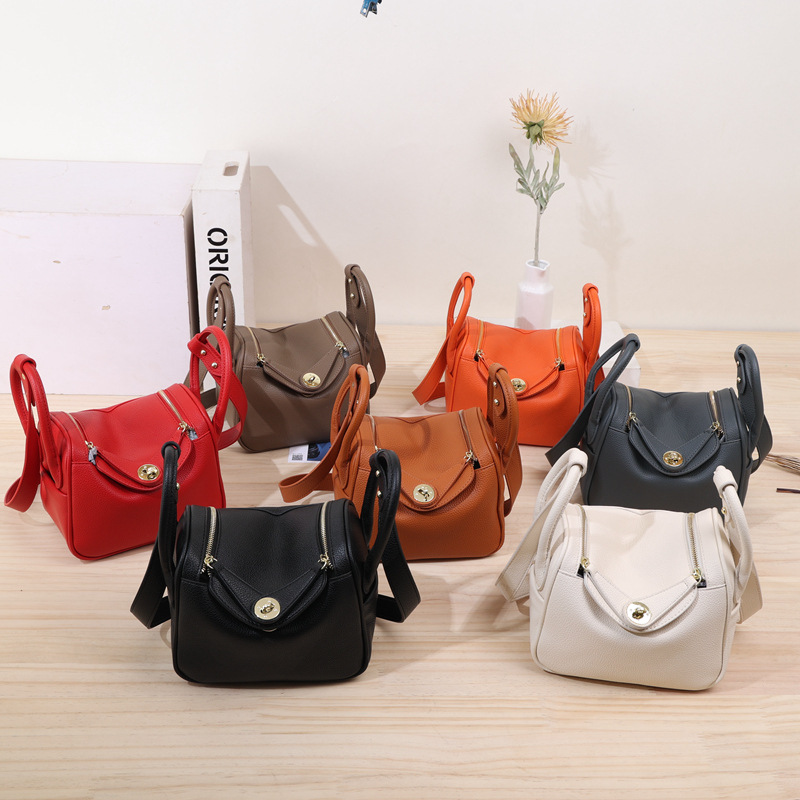 Large Capacity Pebbled Soft Leather Lindy Bag, Commuter Doctor Bag, Crossbody Shoulder Bag - Thumbnail 4