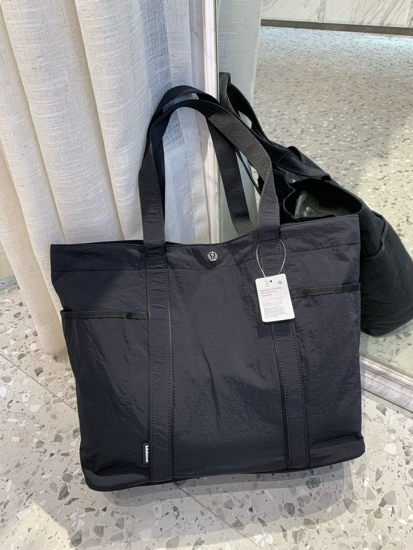 Lululemon Style Daily Multi-Pocket Waterproof Canvas Tote Bag - 20L Large Capacity Yoga Bag - Thumbnail 7