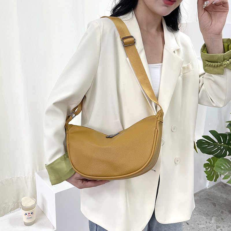 Niche Design Baguette Bag - Minimalist Casual Shoulder & Crossbody Bag for Women - Thumbnail 2