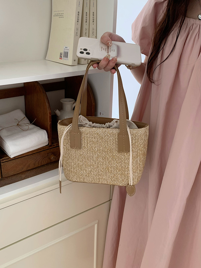 Korean Ins Style Straw Woven Small Handbag Summer Casual Vacation Women's Basket Bag Shoulder/Crossbody Bag - Thumbnail 6