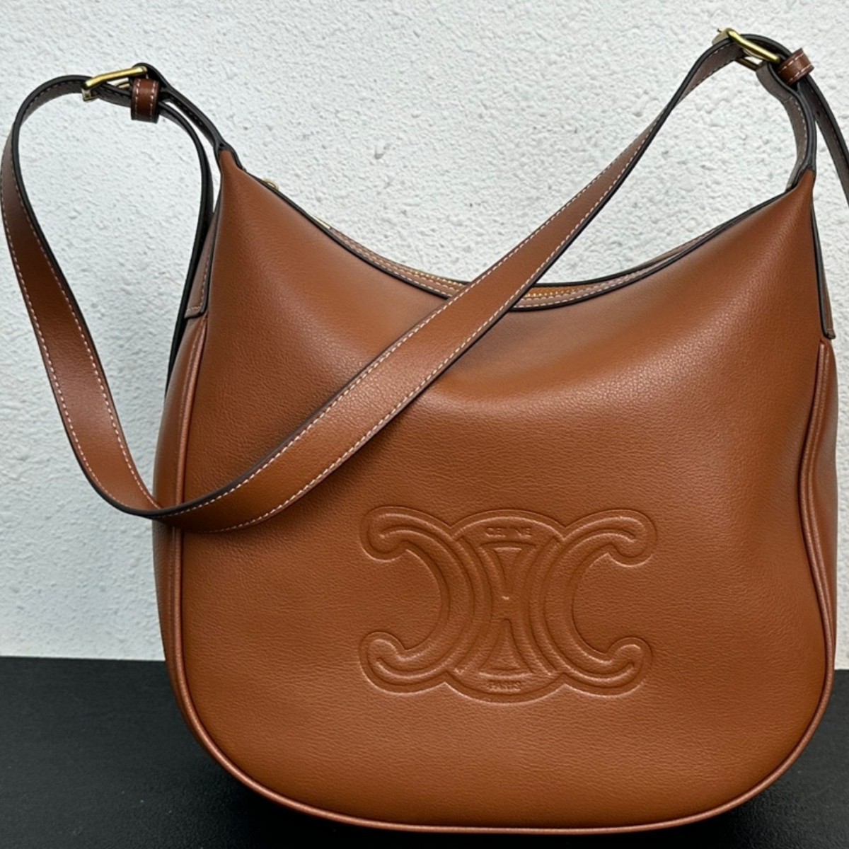 2025 New Arrival Soft Leather Hobo Bag - Monogram Underarm Shoulder Bag, Large Capacity Fashionable Commuter Bag for Women - Thumbnail 3