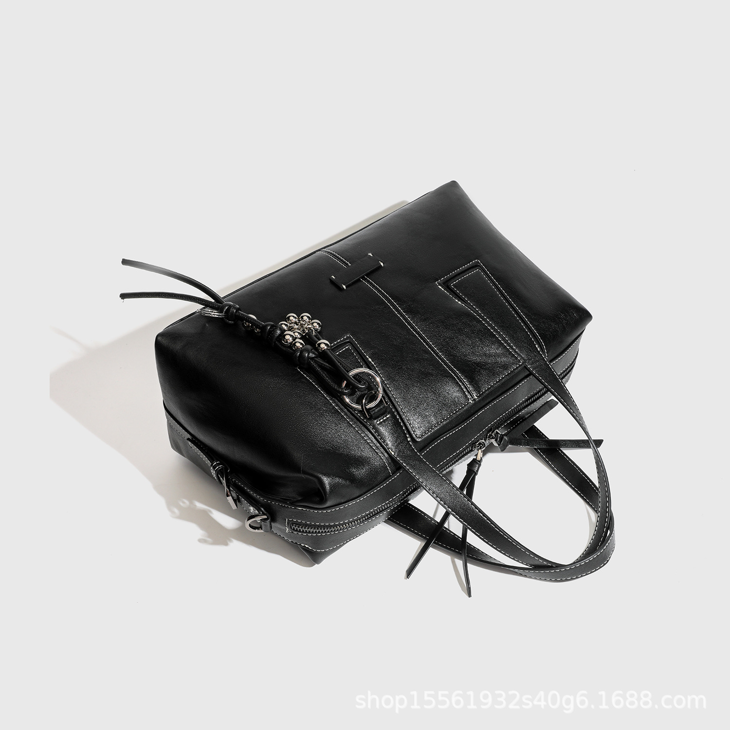 2026 New Vintage Boston Bag - Large Capacity Commuter Handbag & Shoulder Bag for Women - Thumbnail 2