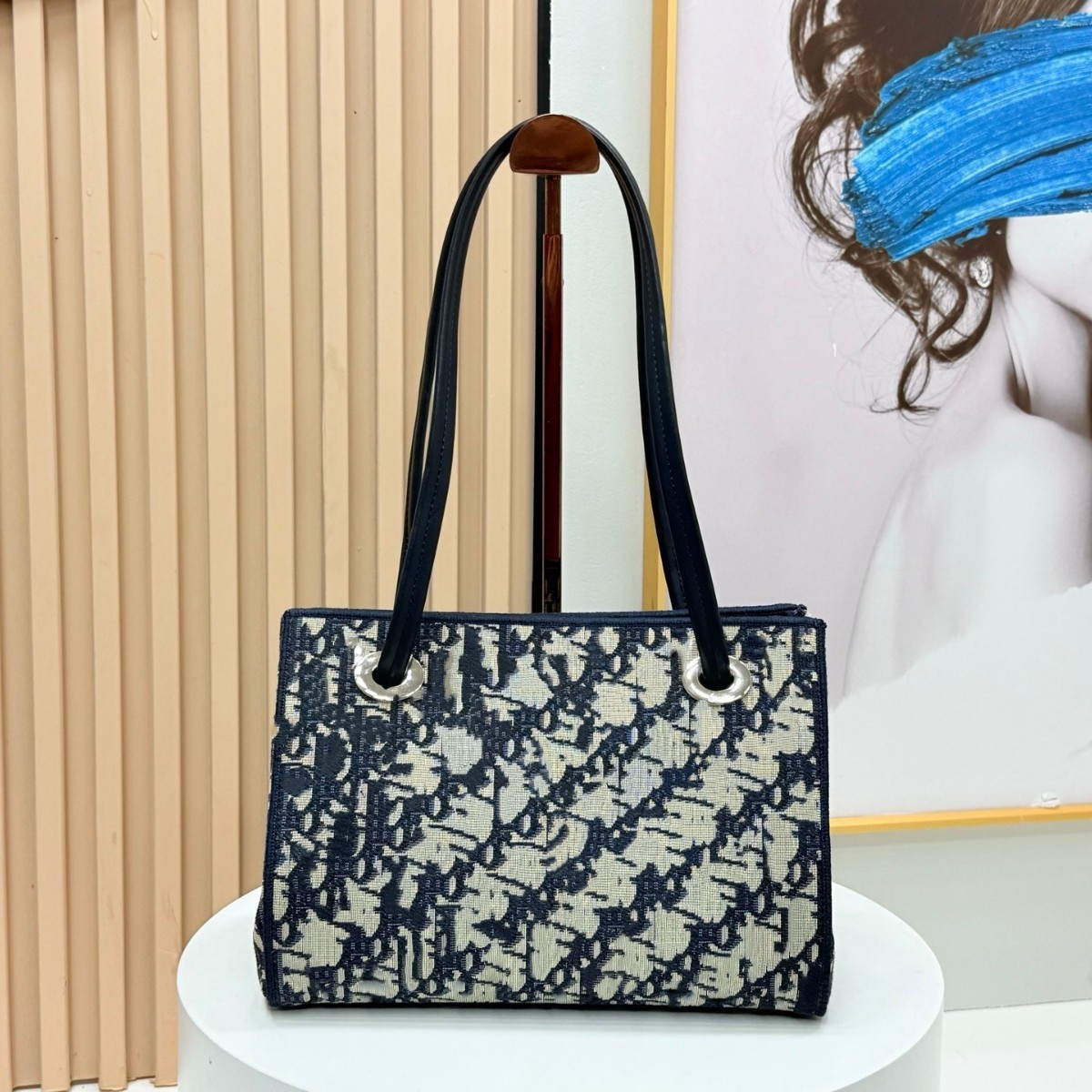 2026 New Arrival East-West Shoulder Bag for Women - Commuter Hobo & Crossbody Bag - Thumbnail 2