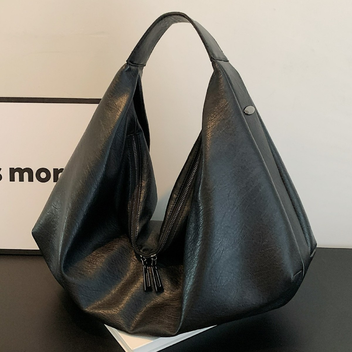 Retro Style Hobo Bag High-End Soft Leather Underarm Bag Large Capacity Women's Commuter Shoulder Bag - Thumbnail 2