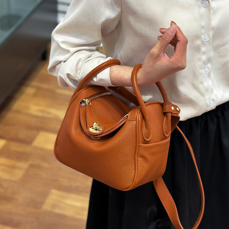 Large Capacity Pebbled Soft Leather Lindy Bag, Commuter Doctor Bag, Crossbody Shoulder Bag - Thumbnail 3