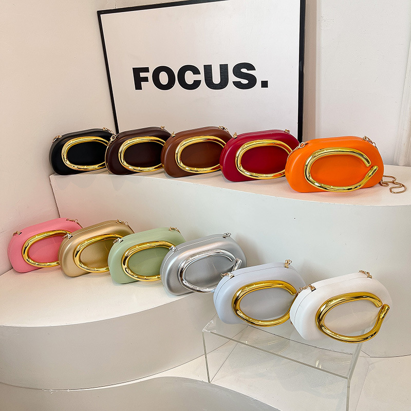 Niche Designer Evening Clutch Bag Western Fashion Chain Shoulder & Crossbody Bag - Thumbnail 2