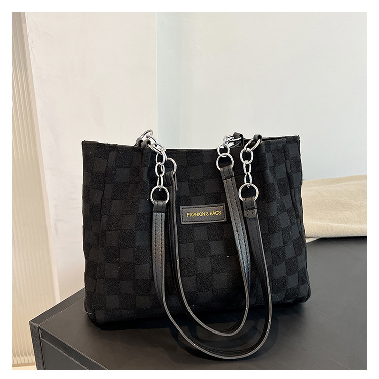 2026 New Trend Large Capacity Shoulder Bag - Fashionable Underarm Tote Bag - Thumbnail 7