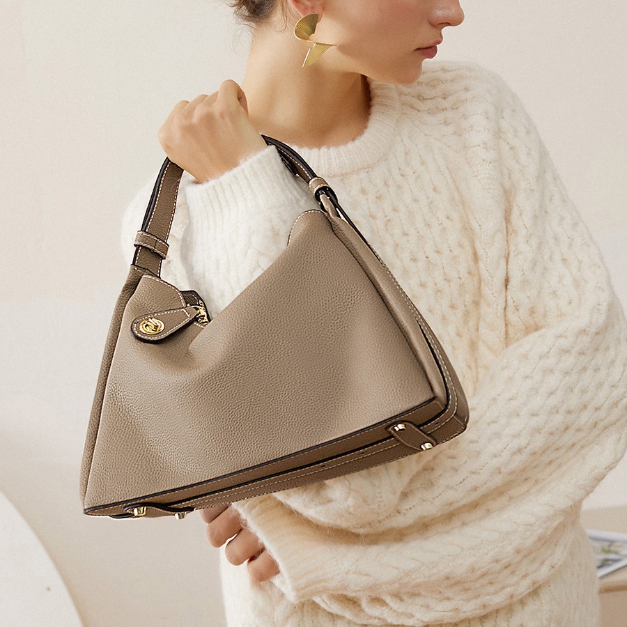 2026 New Luxury Genuine Leather Shoulder Bag for Women - Trendy Crossbody Underarm Bag - Thumbnail 3