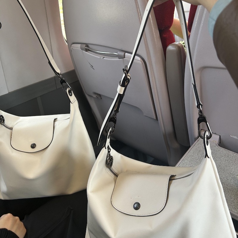 Autumn/Winter Longchamp Hobo Bag - Large Capacity Messenger Shoulder Bag for Fashionable Commuting - Thumbnail 10