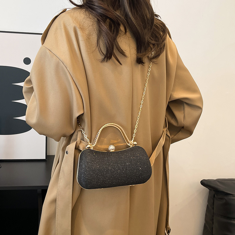 2025 Trendy Women's Evening Bag Simple Lock Small Shoulder Bag Chain Crossbody Bag - Thumbnail 4