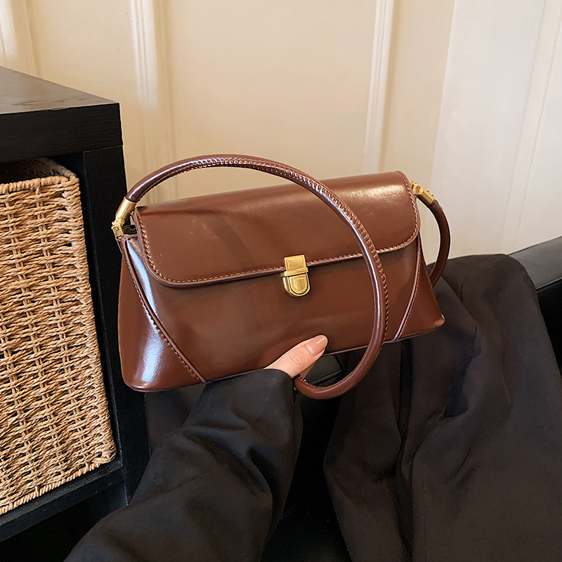 High-End Elegant Fashion Shoulder Bag Retro French Baguette Underarm Bag Trendy Crossbody - Thumbnail 9