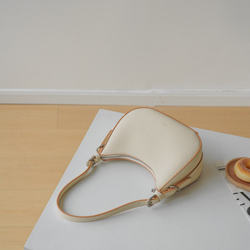 Candle Knock 2026 New Design Crescent Moon Bag - Shoulder & Crossbody Bag - Thumbnail 4